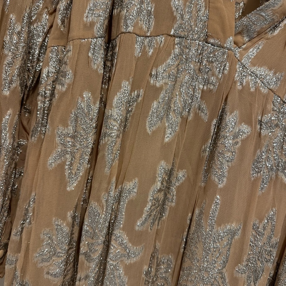 IR0 Elegant Tan and Silver Patterned Dress